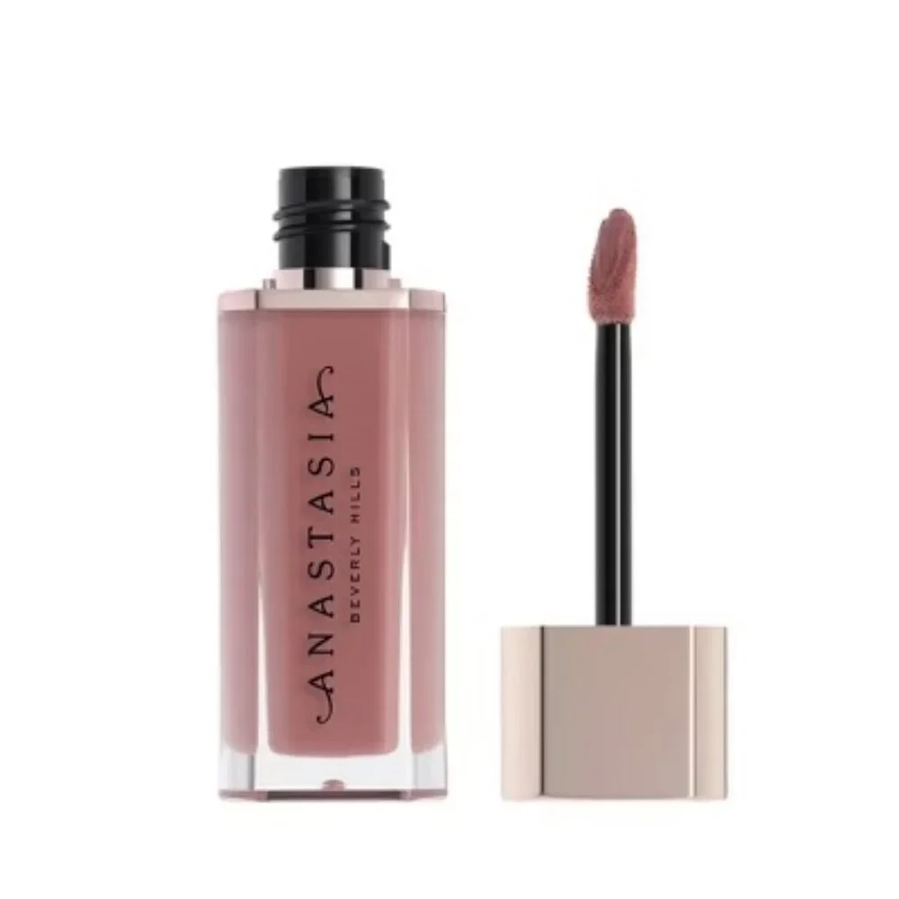 KISS Lip velvet NEW UNUSED BOXED